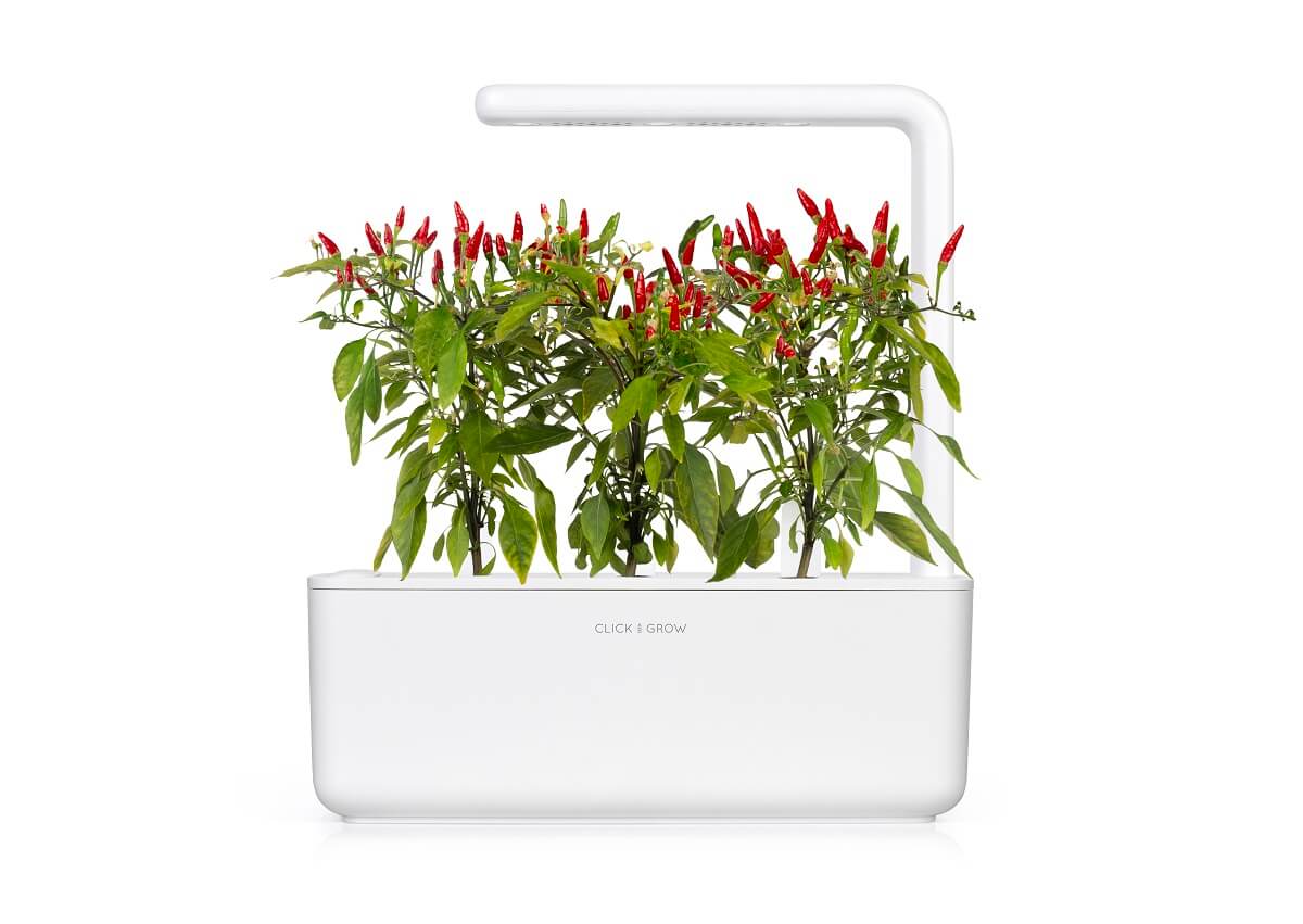 smart-garden-3-inteligentny-kvetinac-na-bylinky-click-and-grow-biely